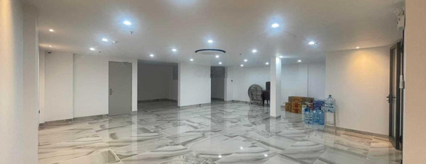 69 tỷ bán tòa nhà building 12mx20m hầm 6 tầng ngay Nguyễn Gia Trí P. 25 BT thu nhập 230 triệu/tháng -02