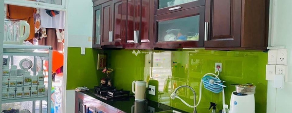 Bán chung cư vị trí nằm ngay ở Nha Trang, Khánh Hòa, căn hộ gồm tổng cộng 2 phòng ngủ, 1 WC giấy tờ nhanh chóng-02