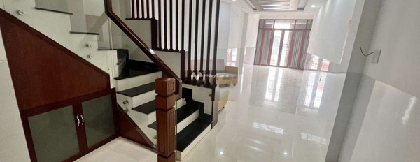 Nhà có 4 PN, cho thuê nhà, thuê ngay với giá đề xuất từ 15 triệu/tháng có diện tích thực 60m2 vị trí đẹp tọa lạc tại Nha Trang, Khánh Hòa-02