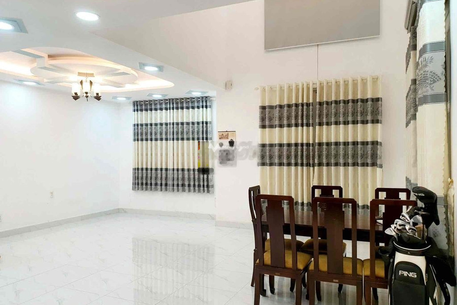 Nhà có tất cả 3 PN, cho thuê nhà ở diện tích 110m2 giá thuê đặc biệt 10 triệu/tháng vị trí mặt tiền ngay Nguyễn Văn Tỏ, Biên Hòa-01