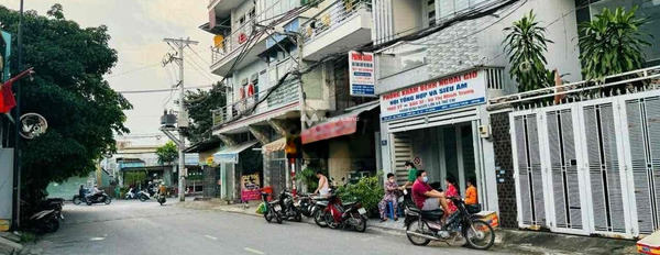 Vị trí đặt nằm ngay Thới An, Hồ Chí Minh bán nhà giá bán chỉ 7.3 tỷ diện tích chuẩn 5998m2 tổng quan nhà này có tổng 9 PN liên hệ ngay để được tư vấn-02