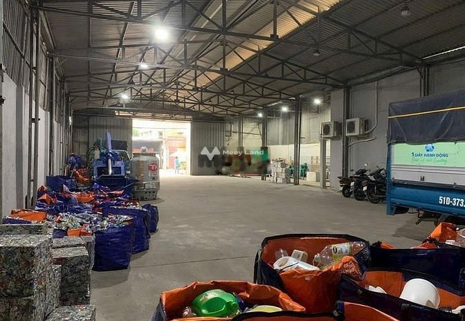 Vị trí nằm ở Nguyễn Duy Trinh, Quận 9 cho thuê kho bãi 160m2 thuê ngay với giá cực êm chỉ 8 triệu/tháng vị trí trung tâm