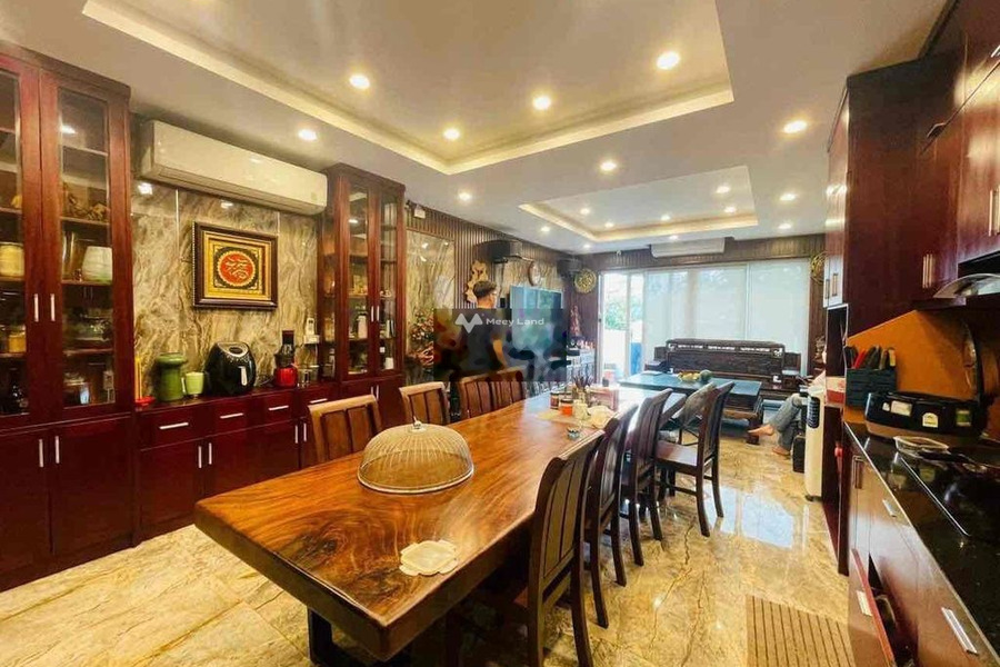 Vị trí tiềm năng Trung Yên, Hà Nội bán nhà bán ngay với giá cơ bản từ 26 tỷ tổng quan trong căn nhà 6 PN-01