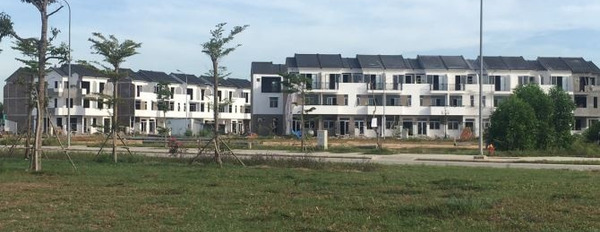 Cần bán nhà ở vị trí đẹp tọa lạc ngay tại Thủy Vân, Thừa Thiên Huế giá mong muốn chỉ 3.05 tỷ có dt gồm 80 m2 hướng Đông căn này gồm có 3 PN với lộ chí...-02
