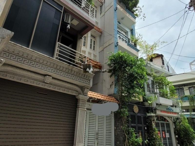 Nhà có 6 PN bán nhà diện tích rộng 82m2 ngay Phú Nhuận, Hồ Chí Minh-01