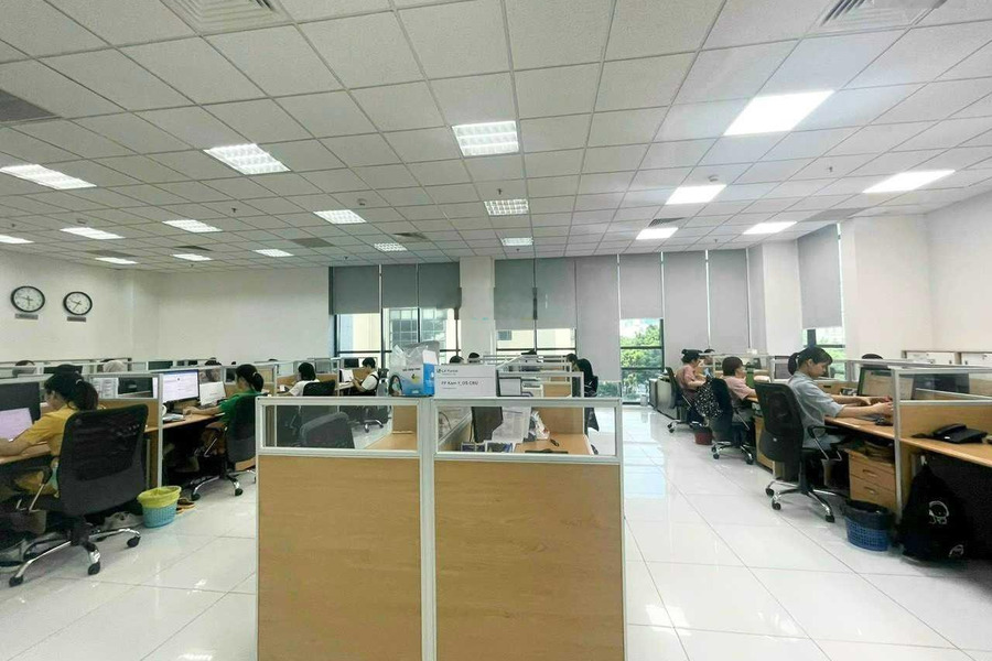 Cho thuê văn phòng giá tốt 110m2 - 150m2 - 200m2 từ 16tr/tháng tại mặt phố Tô Vĩnh Diện, Thanh Xuân -01