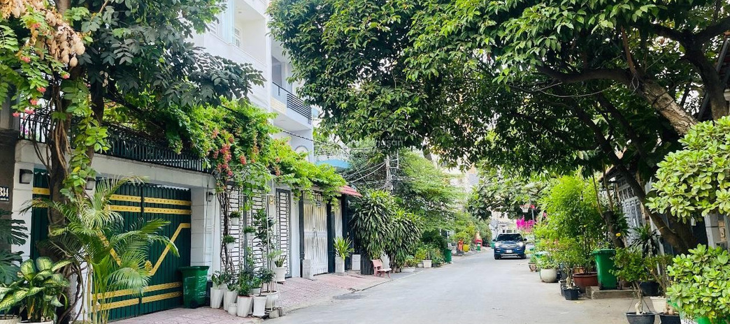 Bán lô đất vuông vức mặt tiền đường ngay Tropic Nguyễn Văn Hưởng 12x23m sổ hồng riêng giá 188tr/m2 