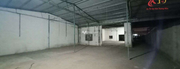 Cần gấp cho thuê mặt bằng diện tích chuẩn 850m2 tọa lạc ở Biên Hòa, Đồng Nai thuê ngay với giá êm chỉ 30 triệu/tháng-02