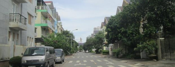 DT 212 m2, bán biệt thự ở Hữu Hưng, Nam Từ Liêm, ngôi nhà có 4 phòng ngủ, ngõ lưu thông ngang 15 mét không tiếp trung gian-03