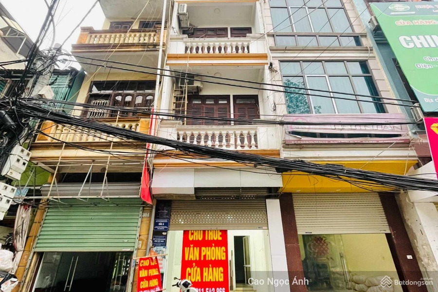 Có 50m2 cho thuê cửa hàng mặt tiền nằm ngay Nguyễn Huy Tưởng, Thanh Xuân Trung giá thuê chính chủ 9 triệu/tháng liên hệ chính chủ-01