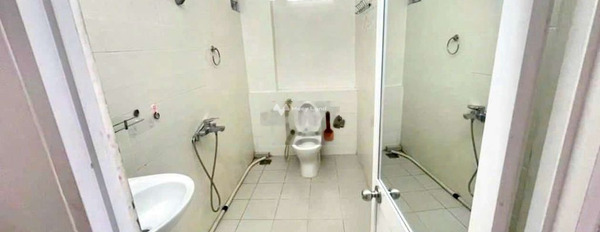 Cho thuê chung cư nằm ở Tân Phong, Biên Hòa, trong căn hộ tổng quan gồm có 1 phòng ngủ, 1 WC lh để xem ngay-02