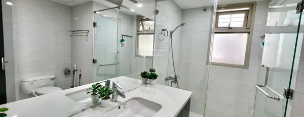 Cho thuê chung cư vị trí đặt tọa lạc ngay ở Đào Trí, Phú Thuận, nhìn chung gồm có 3 phòng ngủ, 2 WC thuận tiện di chuyển-03