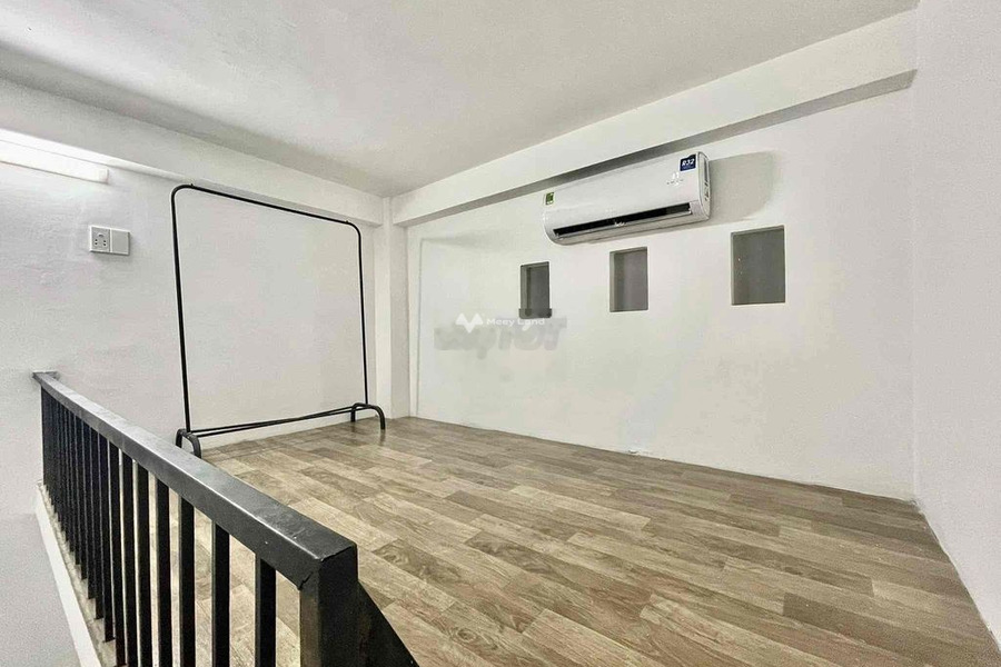 Nội thất đầy đủ, cho thuê căn hộ có diện tích tổng 28m2 vị trí mặt tiền tọa lạc tại Trần Bá Giao, Phường 5 thuê ngay với giá siêu khủng 4 triệu/tháng-01