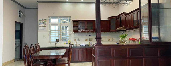 Cho thuê nhà diện tích gồm 160m2 vị trí đẹp tọa lạc ngay An Phú, Ninh Kiều giá thuê công khai 13 triệu/tháng, trong nhà này thì gồm 2 PN, 2 WC-03