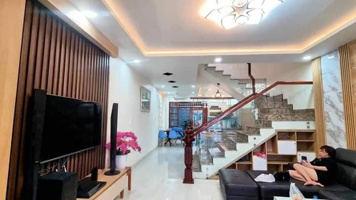 Bán nhà riêng thành phố Nha Trang, tỉnh Khánh Hòa giá 5,85 tỷ