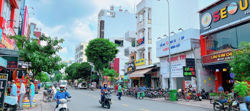 Bán nhà ở có diện tích chính 60m2 bán ngay với giá công khai 15 tỷ nằm trên Tân Định, Quận 1