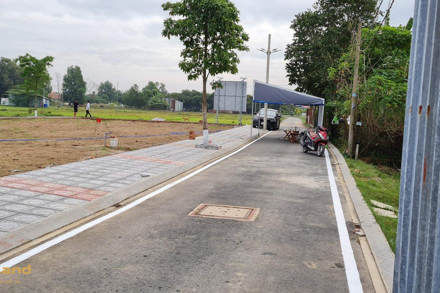 Hàng ngộp khu Bình Khánh, Cần Giờ, 150m2, giá bán 2,1 tỷ-01