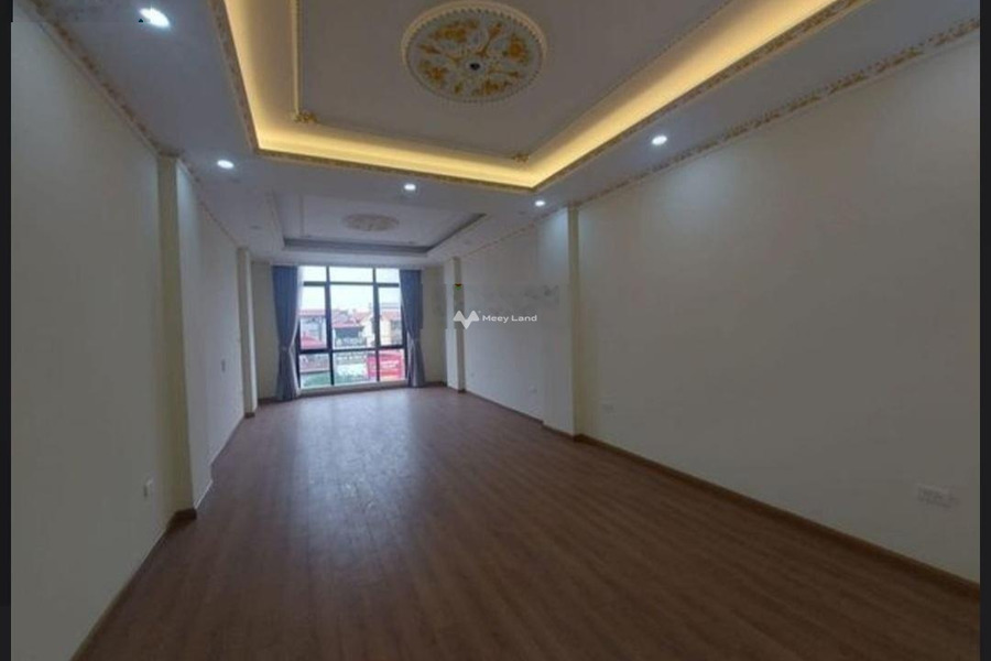 Nhà có 5 phòng ngủ bán nhà ở diện tích 57m2 bán ngay với giá tốt nhất 11.9 tỷ vị trí thích hợp Chu Huy Mân, Sài Đồng-01