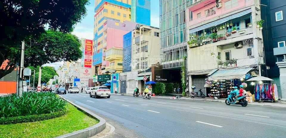Bán nhà vị trí phát triển Phường 10, Hồ Chí Minh bán ngay với giá mua ngay chỉ 65 tỷ có diện tích chung 161m2