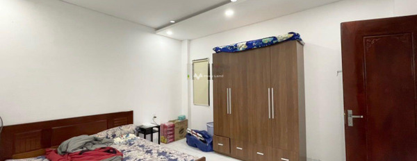 Diện tích chung là 300m2, bán biệt thự nằm tại Vĩnh Thái, Nha Trang, nhà bao gồm 4 phòng ngủ khu vực dân cư-03