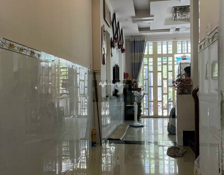 Giá bán 4.4 tỷ bán nhà diện tích khoảng 48m2 tọa lạc ngay ở Tân Sơn Nhì, Hồ Chí Minh tổng quan nhà có tổng cộng 3 phòng ngủ, 3 WC liên hệ chính chủ.-01