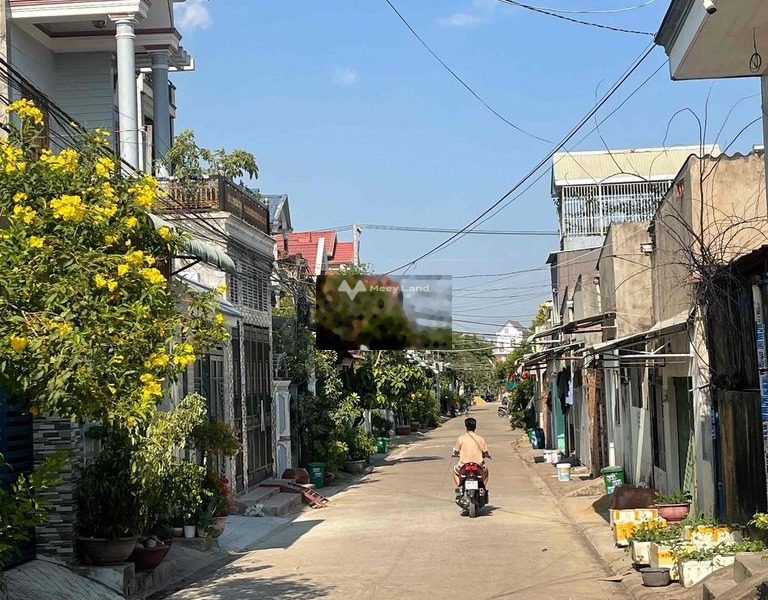Giá 3.3 tỷ bán nhà có diện tích chung 1636m2 vị trí ở Long Bình Tân, Đồng Nai hướng Nam nhà này bao gồm 2 PN, 1 WC lh xem trực tiếp-01