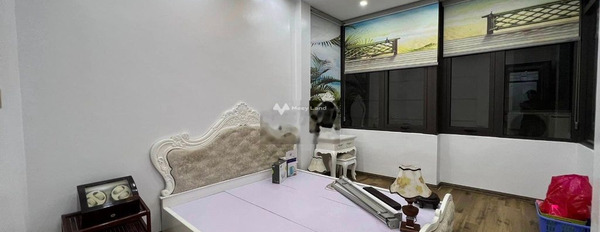 Nhà có 6 phòng ngủ bán nhà bán ngay với giá hợp lý từ 5.95 tỷ diện tích gồm 37m2 vị trí đặt tại Trịnh Đình Cửu, Định Công-02