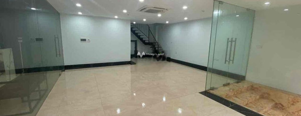 Thuê ngay với giá chính chủ 25 triệu/tháng cho thuê sàn văn phòng vị trí mặt tiền tọa lạc ngay Quảng An, Hà Nội có một diện tích sàn 55m2-03