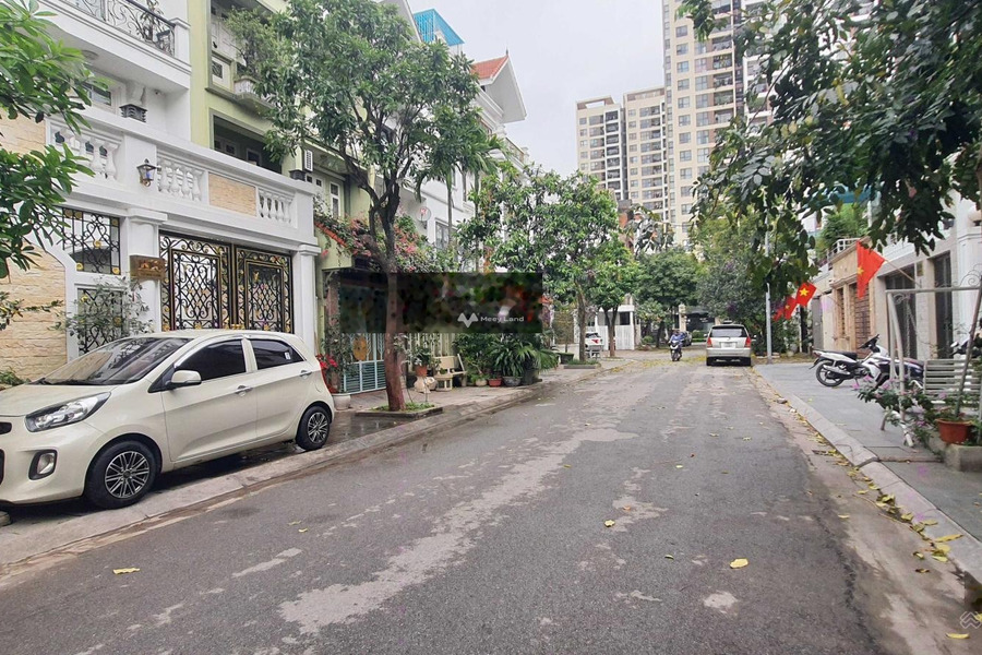Cần bán biệt thự vị trí đặt ở trong Việt Hưng, Long Biên, giá bán bất ngờ 22.3 tỷ có diện tích sàn 120m2, tổng quan có tổng 4 PN, 3 WC giá tốt nhất-01
