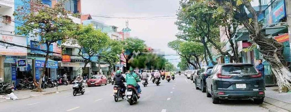 Tọa lạc ở Đống Đa, Thanh Bình cho thuê nhà thuê ngay với giá siêu mềm 20 triệu/tháng, căn này có tổng 3 phòng ngủ, 2 WC-03