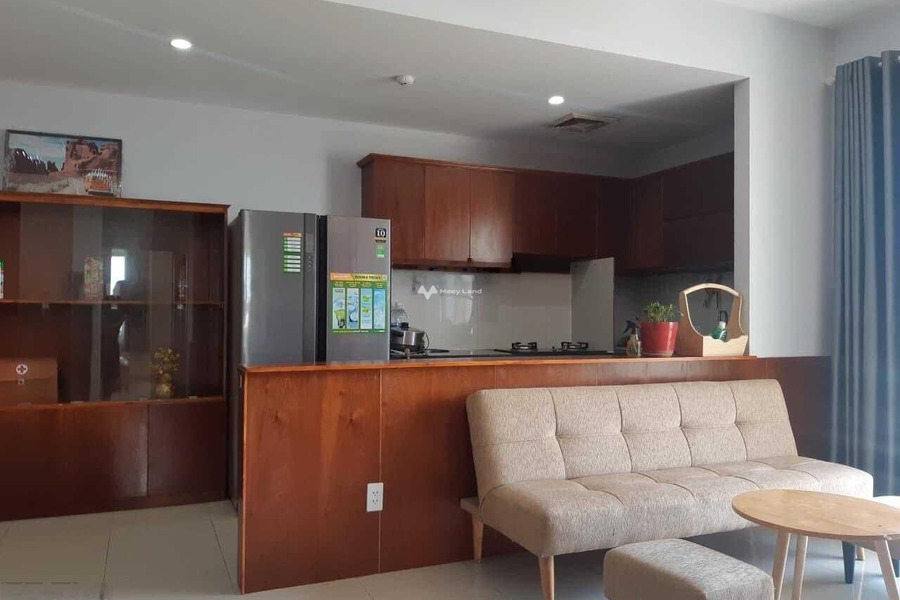 Căn hộ 2 phòng ngủ, cho thuê căn hộ vị trí đẹp tọa lạc ngay tại Đào Trí, Hồ Chí Minh, tổng quan căn hộ có 2 phòng ngủ, 1 WC giao thông đông đúc-01