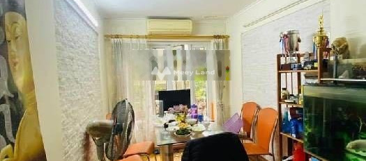 Bán nhà ở có diện tích 65m2 giá bán cực rẻ từ 13 tỷ vị trí đẹp tọa lạc trên Hai Bà Trưng, Hà Nội-02