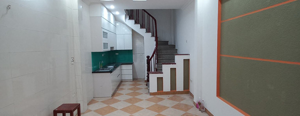 Kinh doanh, gara Phố Trần Bình  50m2, MT 5m giá 7.8 tỷ-02