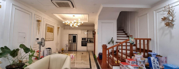 Bán liền kề căn nhà có nội thất hoàn hảo Đầy đủ vị trí thuận lợi tại Trung Văn, Hà Nội bán ngay với giá mềm từ 15 tỷ Diện tích nền 100m2-03