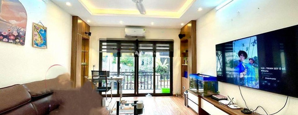 Bán nhà vị trí đẹp nằm ngay Nguyễn Hoàng, Hà Nội bán ngay với giá cực tốt 11.9 tỷ có diện tích 48m2 tổng quan ở trong ngôi nhà 4 PN-02