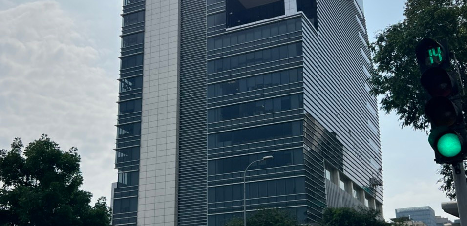 Tòa nhà 5 tầng mặt tiền Tân Định, Quận 1, đường Trần Quang Khải