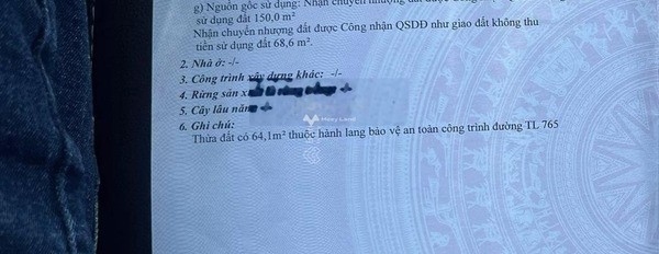 Có diện tích chung 218.6m2 bán nhà vị trí mặt tiền tọa lạc ngay ở Tỉnh Lộ 765, Xuân Lộc nhà gồm có 4 PN 2 WC hãy nhấc máy gọi ngay-03