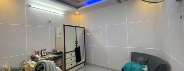 Nhà 4 phòng ngủ bán nhà ở diện tích gồm 40m2 giá bán bất ngờ từ 6.5 tỷ vị trí nằm ở Hoàng Văn Thụ, Hồ Chí Minh-02