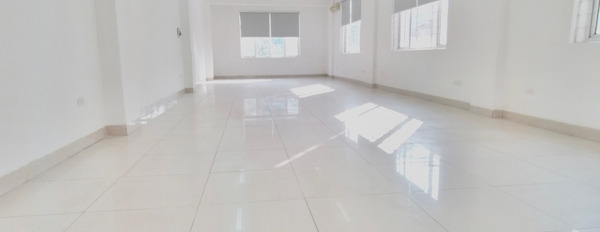 Sàn văn phòng 120m2 phố Hoàng Ngân, mặt đường, mặt tiền 5m, cho thuê giá rẻ-03