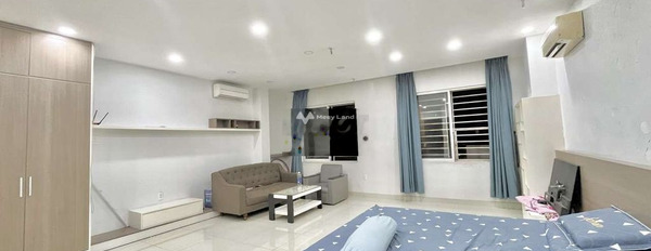 Tổng quan trong căn hộ gồm 1 phòng ngủ, cho thuê căn hộ vị trí nằm ngay ở Nguyễn Đình Chiểu, Hồ Chí Minh, 1 WC trao đổi trực tiếp-02