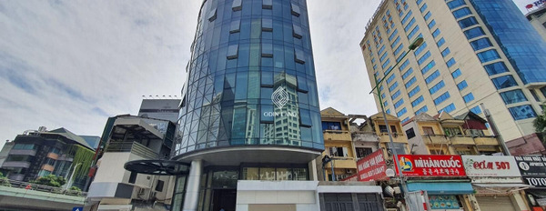 Bán tòa nhà văn phòng 12 tầng mặt phố Kim Mã, 2 thang máy, 630m2, mặt tiền 30m, 360 tỷ-02