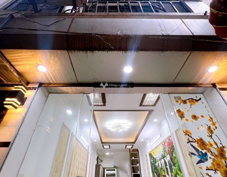 Nhà gồm 3 phòng ngủ bán nhà ở có diện tích chính 30m2 bán ngay với giá đề xuất chỉ 3.55 tỷ vị trí thuận lợi nằm ở Yên Sở, Hà Nội-01