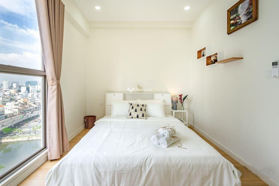 Căn hộ 2 PN, bán căn hộ vị trí mặt tiền ở Phường 13, Hồ Chí Minh, trong căn hộ nhìn chung có tổng 2 phòng ngủ, 2 WC liên hệ ngay để được tư vấn-01
