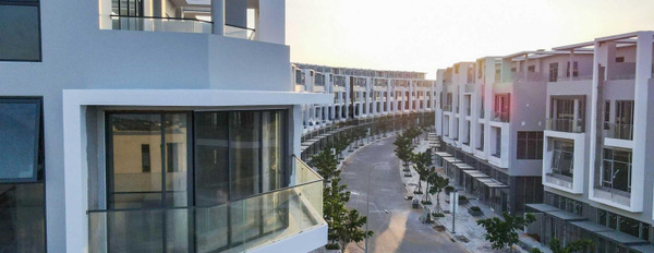 Bán nhà vị trí tiện lợi Phú Hài, Phan Thiết bán ngay với giá êm chỉ 7.7 tỷ có diện tích chính 100m2 tổng quan căn này gồm có 4 phòng ngủ-03