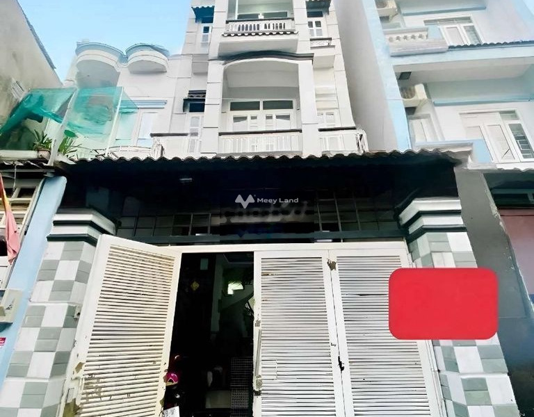Bán nhà có diện tích chung là 60m2 vị trí đẹp ngay ở Phường 12, Hồ Chí Minh bán ngay với giá khoảng 6.48 tỷ ngôi nhà có tổng cộng 4 PN-01