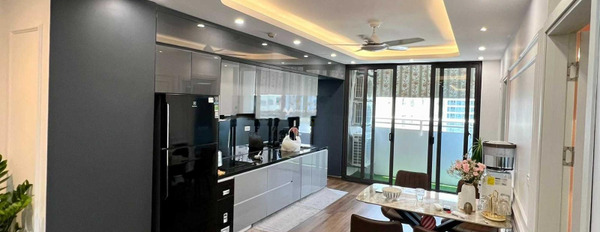 Căn hộ gồm có Full., bán căn hộ có diện tích chính 140m2 vị trí đẹp tọa lạc tại Thanh Xuân, Hà Nội bán ngay với giá rẻ bất ngờ chỉ 6.1 tỷ-02