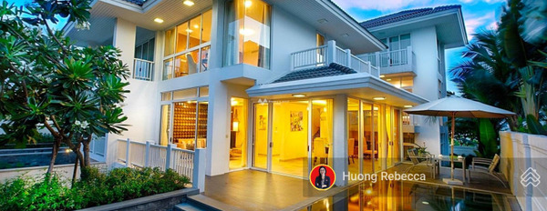 Bán ngay với giá thỏa thuận chỉ 43 tỷ bán biệt thự diện tích chung 300m2 mặt tiền tọa lạc ngay Mỹ An, Ngũ Hành Sơn, ngôi nhà này có 3 PN, 3 WC-03