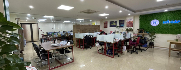 Nằm ở Cầu Giấy, Hà Nội cho thuê sàn văn phòng với diện tích rộng 120m2-02