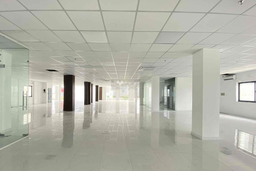 Giá thuê gốc 237 triệu/tháng cho thuê sàn văn phòng tọa lạc ngay tại Võ Văn Kiệt, Hồ Chí Minh có diện tích chuẩn 605m2-01