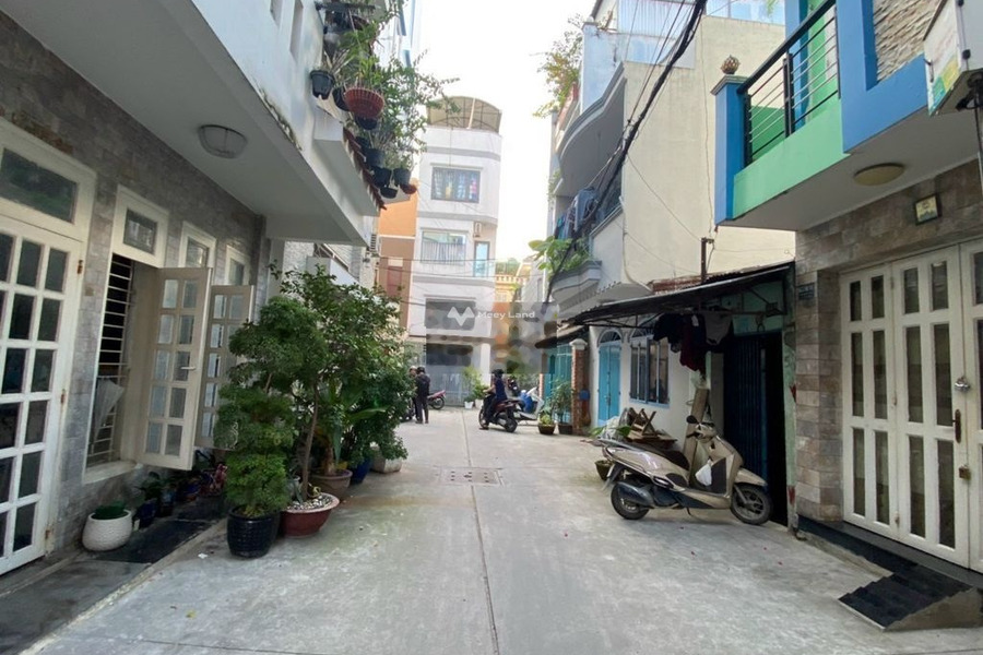 Diện tích tổng 27m2, cho thuê nhà ở vị trí đẹp tọa lạc gần Nguyễn Ngọc Lộc, Hồ Chí Minh vị trí siêu đẹp-01